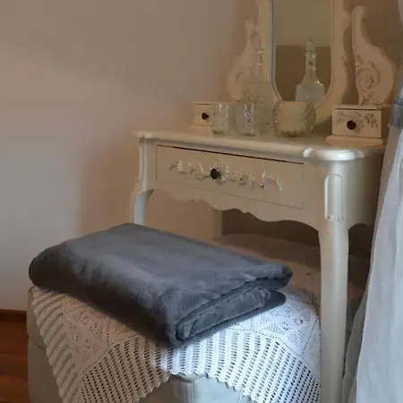 Apartamento Charmantes Studio-apartment Im Shabby Chic Stil Mit Balkon Und Gartenblick - Ihr Perfektes Zuhause In