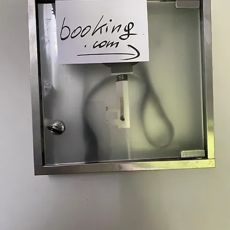 Charmantes Studio-apartment Im Shabby Chic Stil Mit Balkon Und Gartenblick - Ihr Perfektes Zuhause In Apartamento